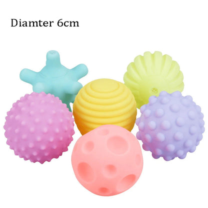 1pcs Diameter 6cm Squeaky Pet Dog Ball Toys for Small Dogs Rubber Chew Puppy Toy Dog Stuff Dogs Toys Pets brinquedo cachorro - Dogy